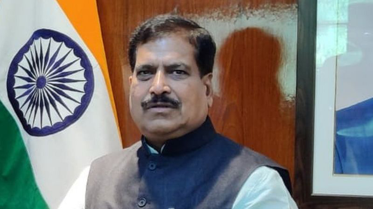 भारतका केन्द्रीय रेल राज्य मन्त्रीको कोरोना संक्रमणबाट मृत्यु